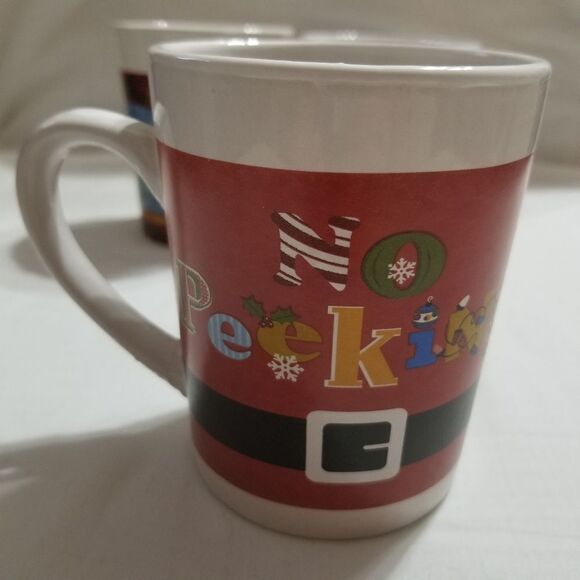 Royal Norfolk Christmas Mug Trio - Picture 3 of 10